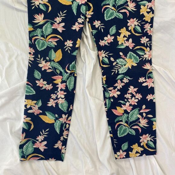 Old Navy Dark Blue Straight Slim Pixie High Rise Pants 12 / L - Picture 3 of 6